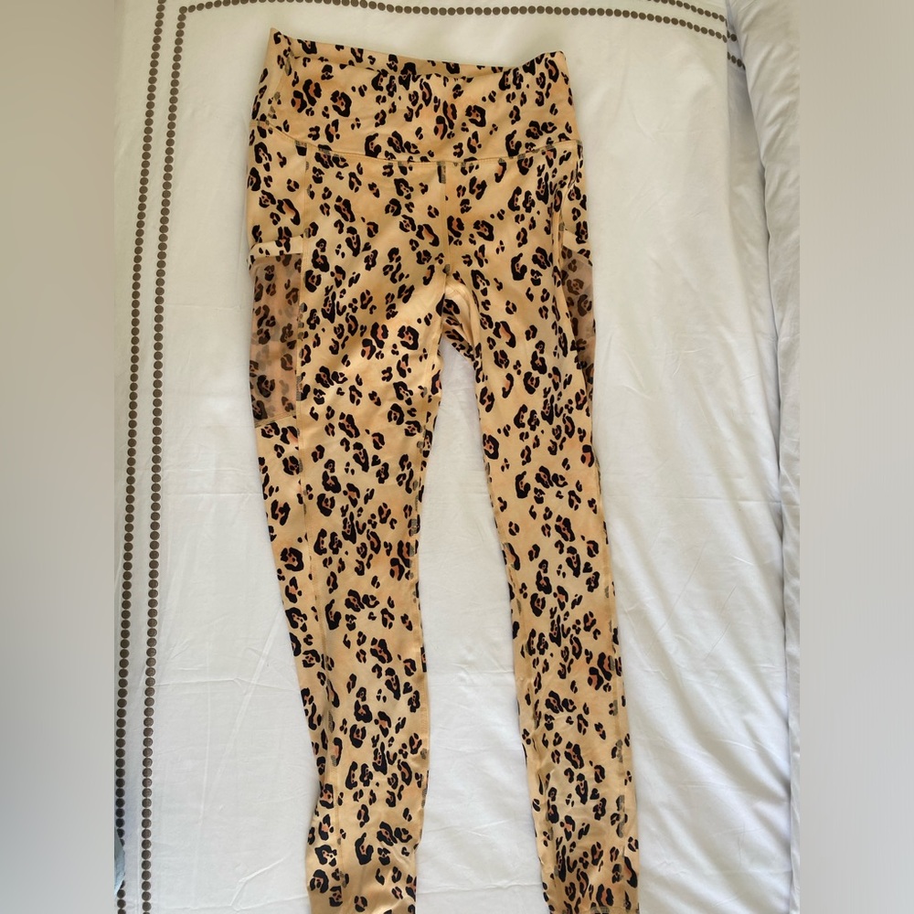 Basically New Fabletics Leggings